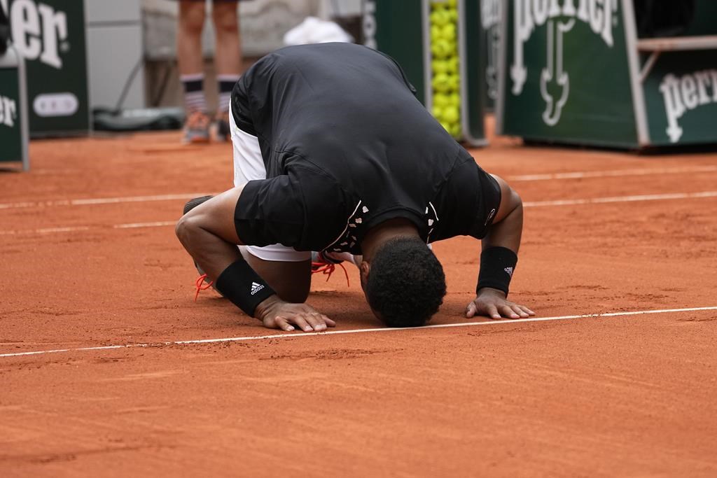 Daniil Medvedev trouve étranges les effets possibles de son absence à Wimbledon
