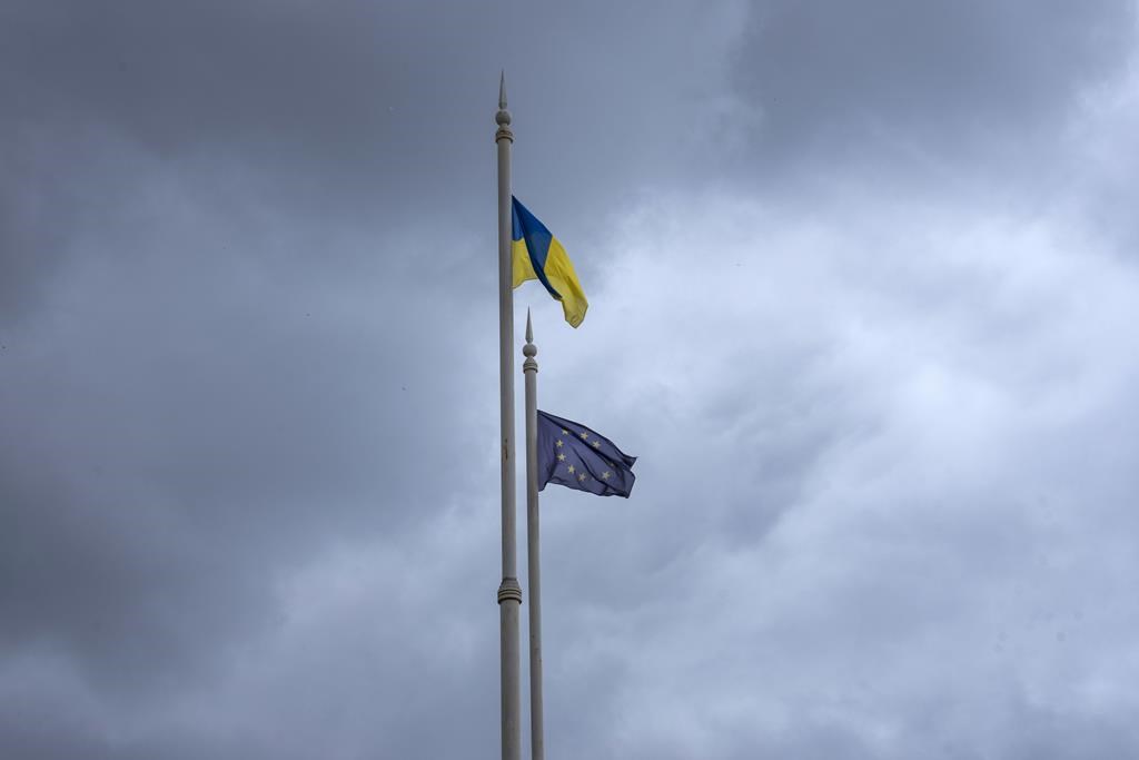 L’Union européenne accorde le statut de «candidate» à l’Ukraine