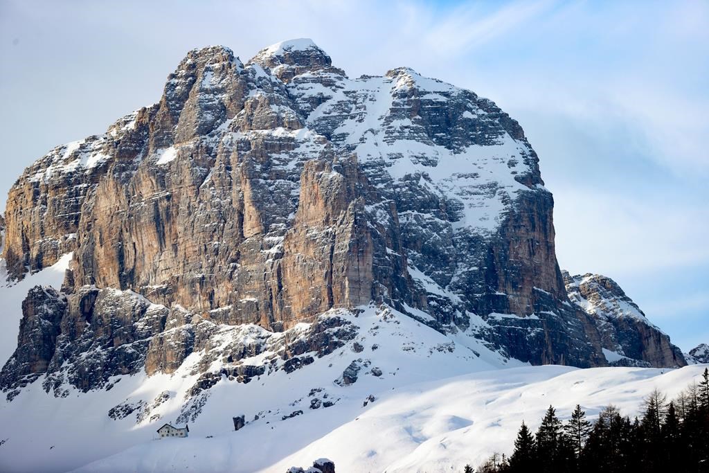 Au moins six morts après l’effondrement d’un glacier dans les Dolomites italiennes