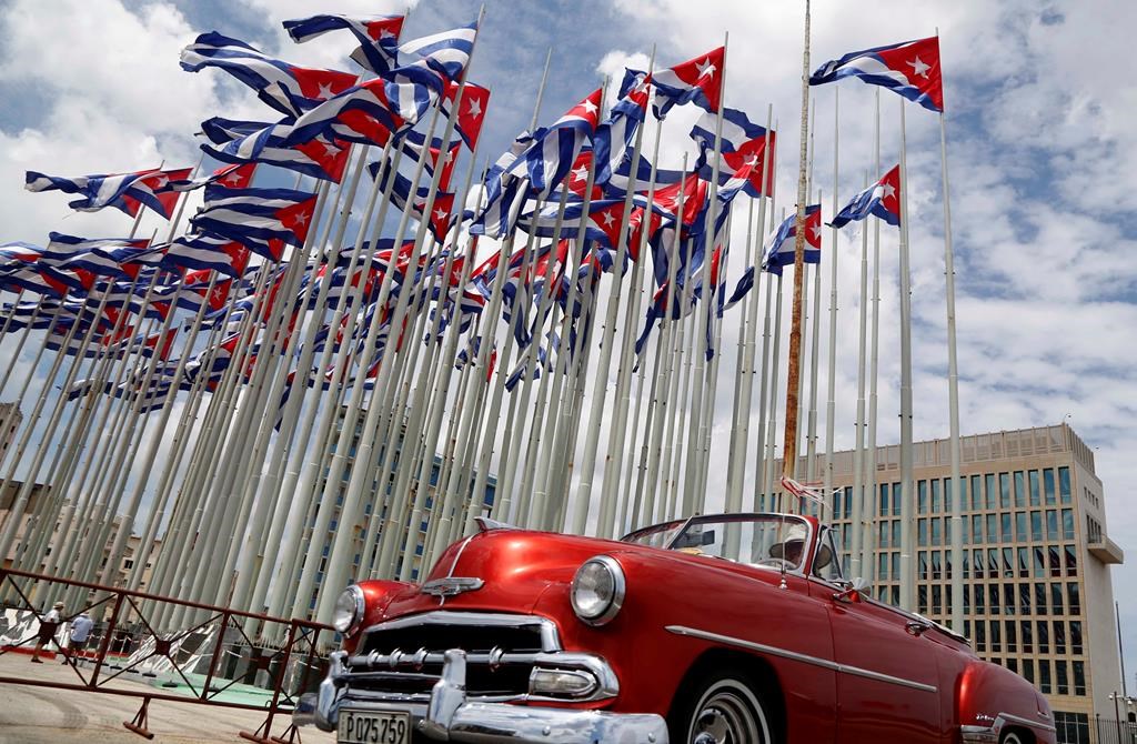 EE.UU. reabre servicios de visas y consulares en la Embajada de Cuba