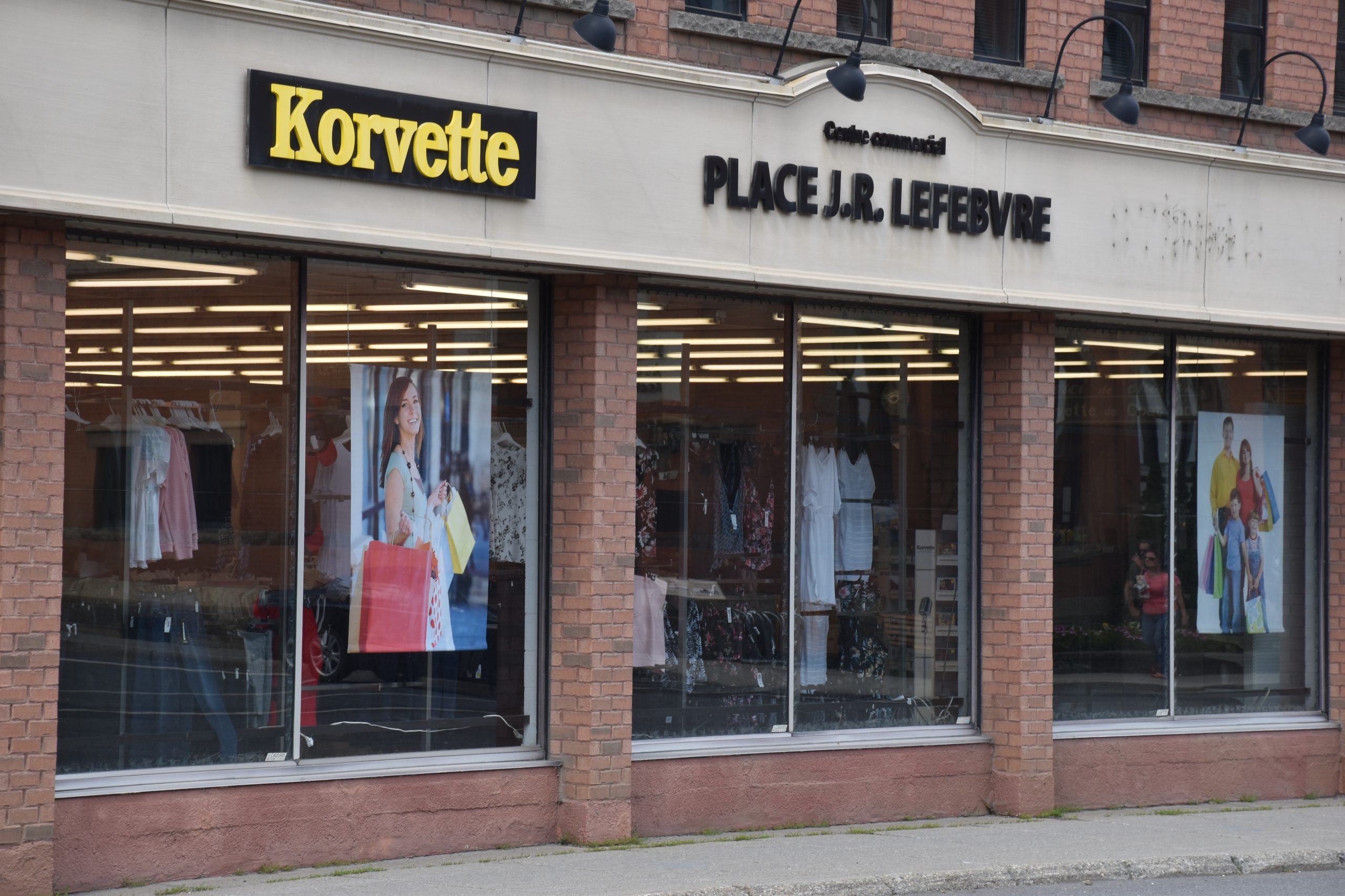 Le magasin Korvette fermera ses portes à Coaticook Le Progrès de