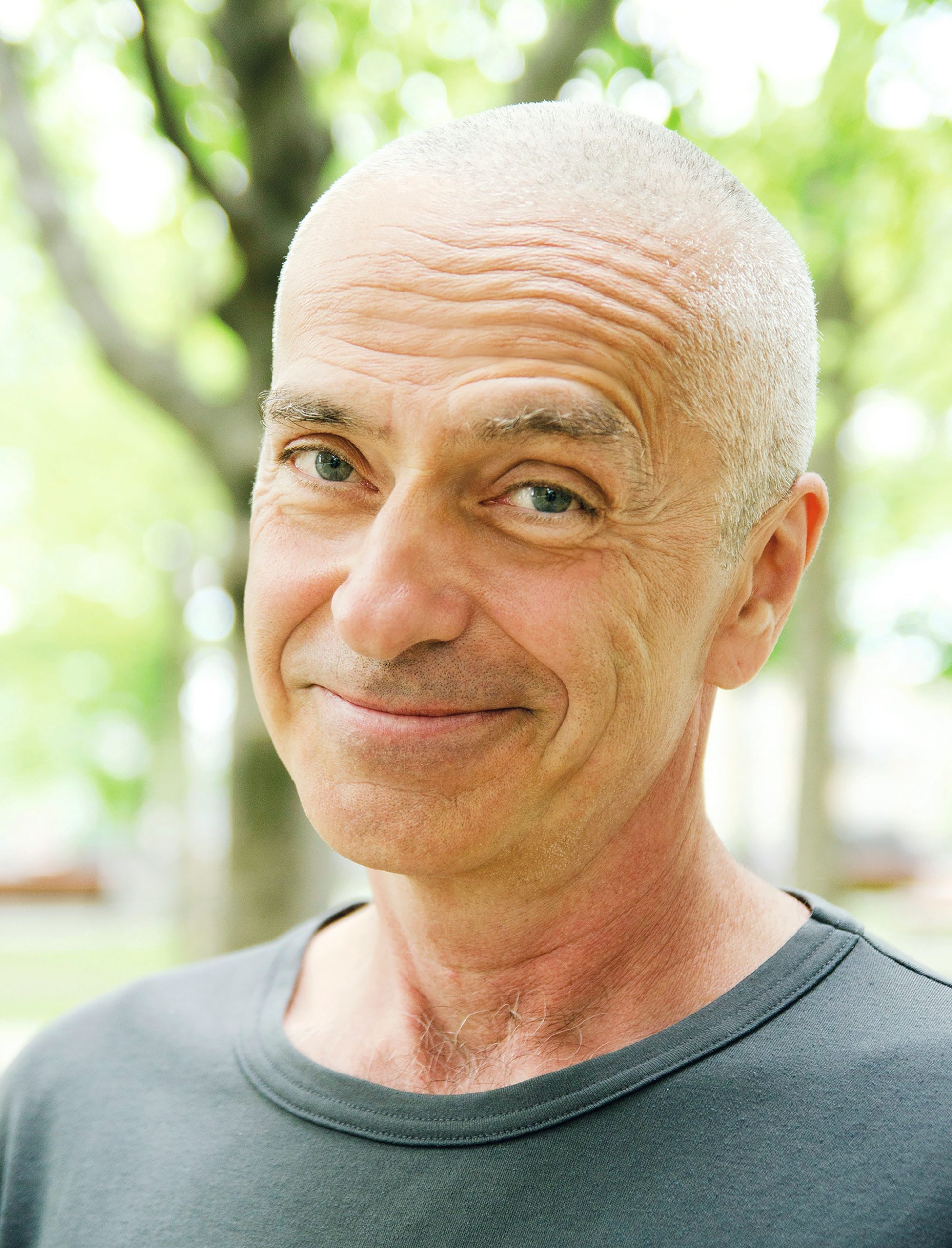 Ghislain Taschereau en visite à Coaticook pour parler des années 1990 et de "ses" superhéros