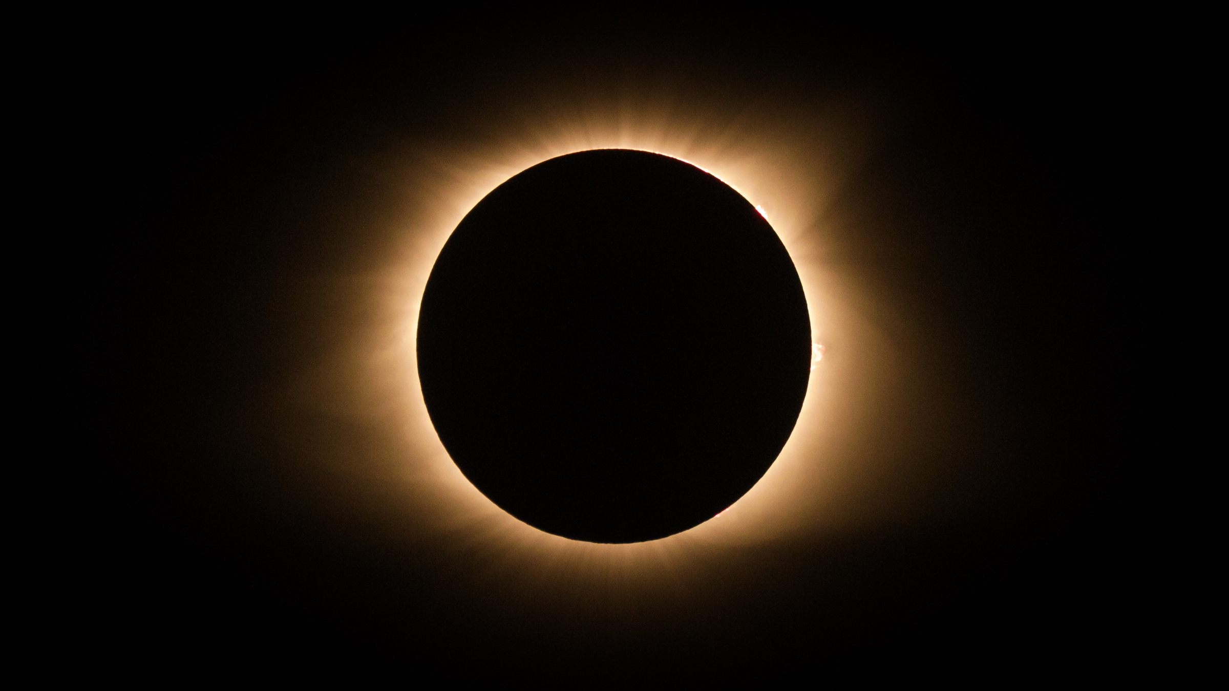Eclipse Solar 8 de abril: Três aglomerados na área da Grande Coaticook